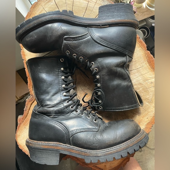 Red Wing Steel Toe Boot - Picture 1 of 9